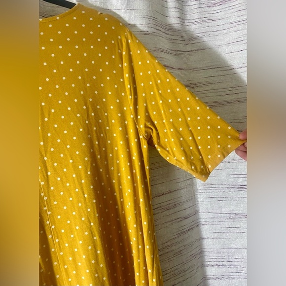 Old Navy A-Line Orange Midi Dress with Crew Neck and Short Sleeves - Picture 10 of 11